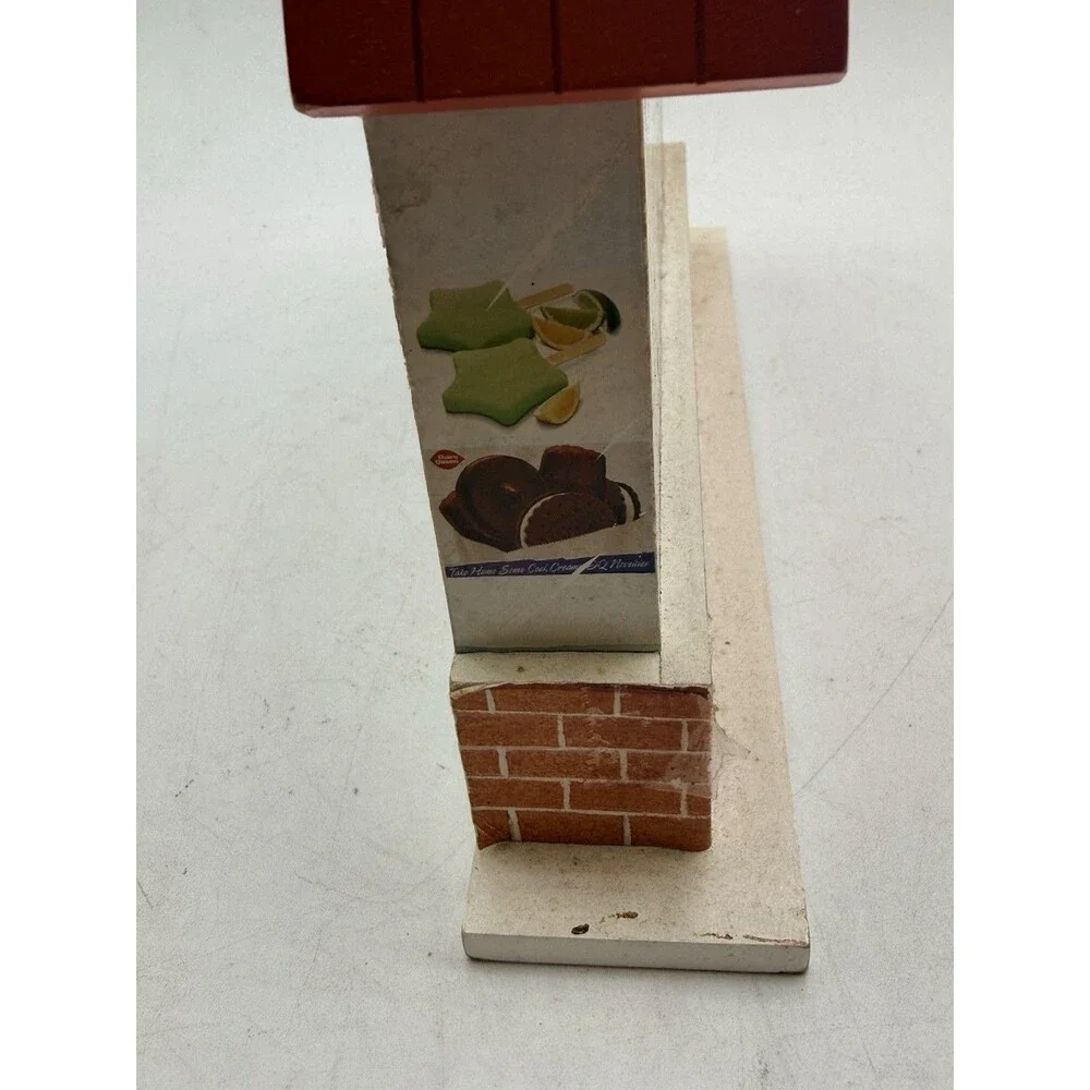 Vintage 90s Enesco Mary Moo Moo's Dairy Queen Wooden Backdrop Display 890804